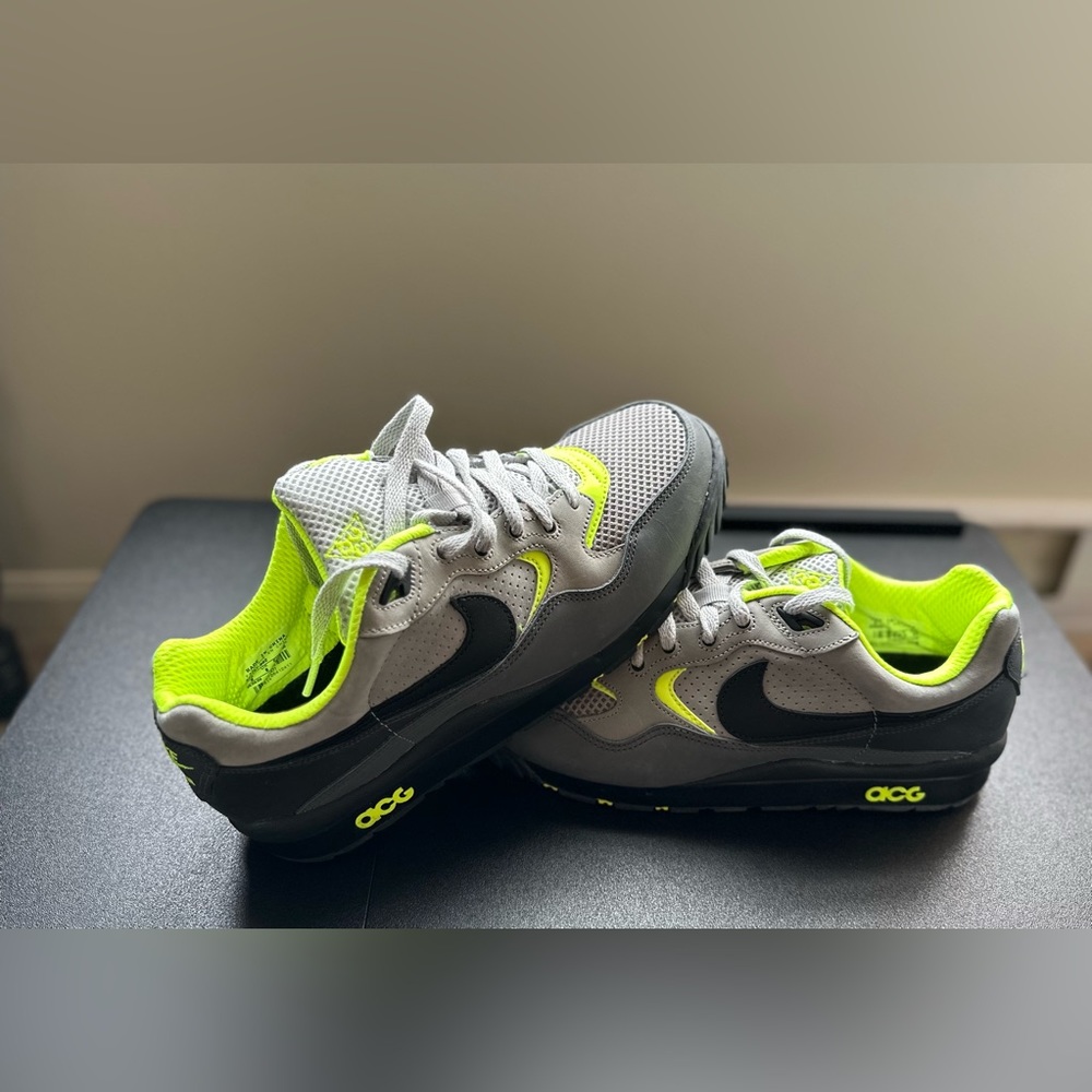 NIKE AIR WILDWOOD LE